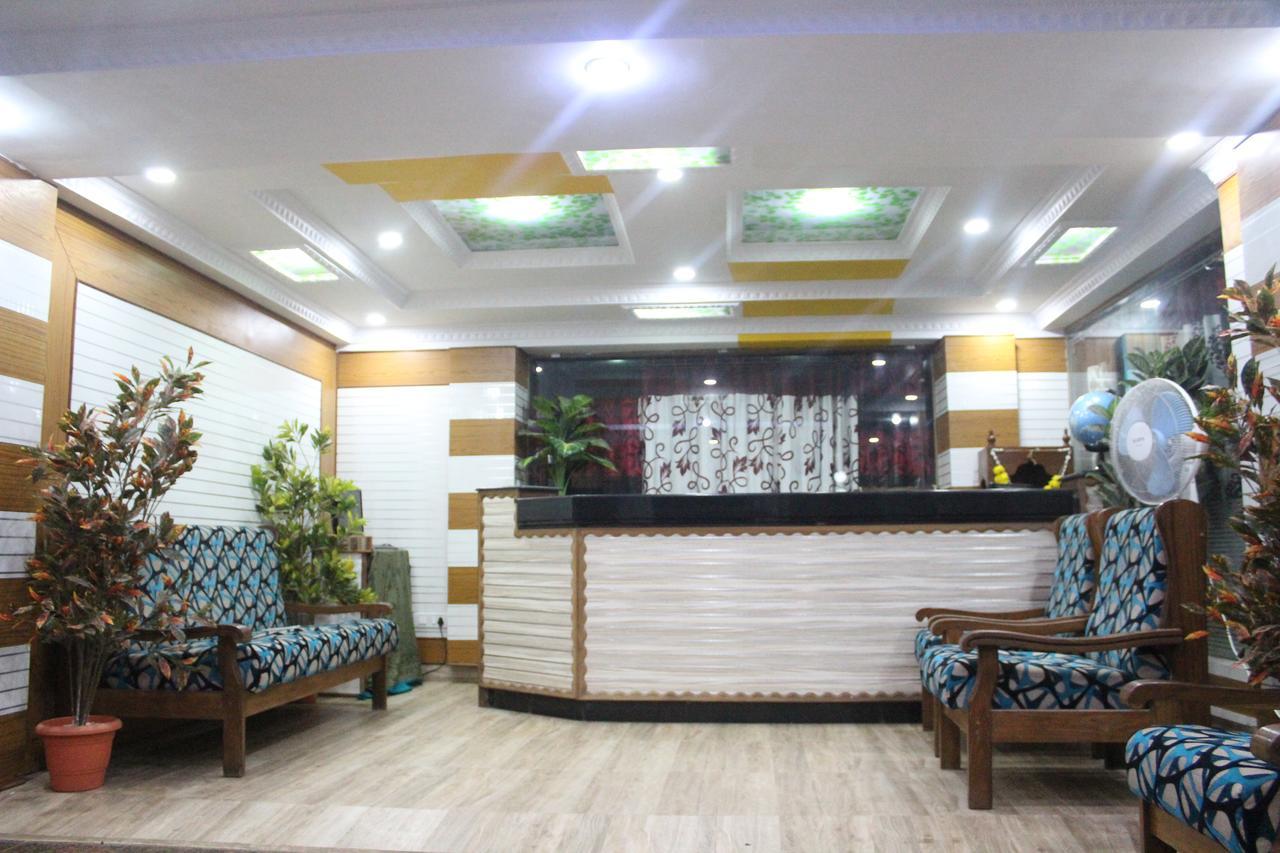 Hotel Natasha Панаджи Экстерьер фото